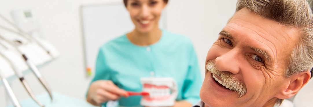 Gaithersburg  Adjusting to New Dentures