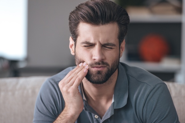 Root Canal Therapy : Signs When It Is Needed